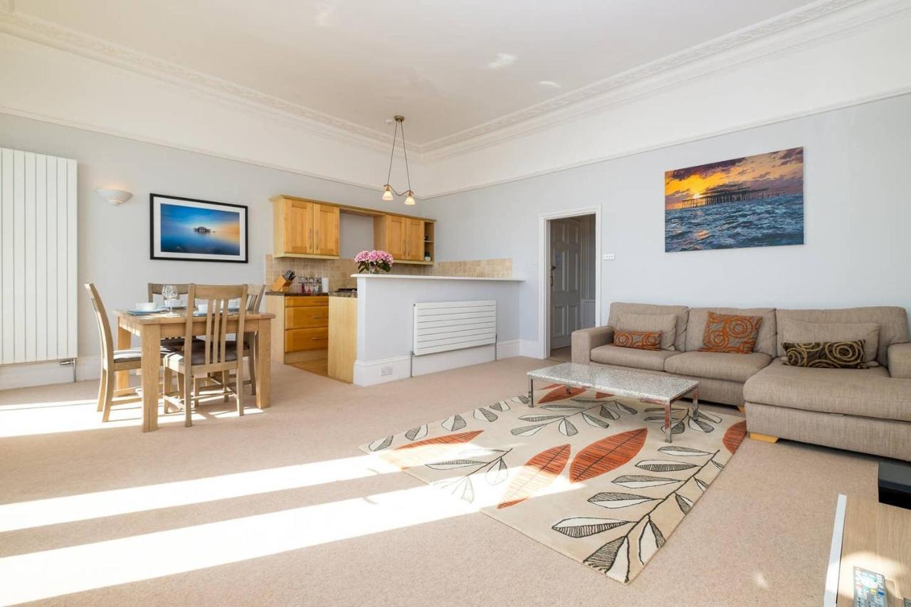 Spectacular Sea Views! Stylish Apt With Balcony Apartment Brighton Екстериор снимка
